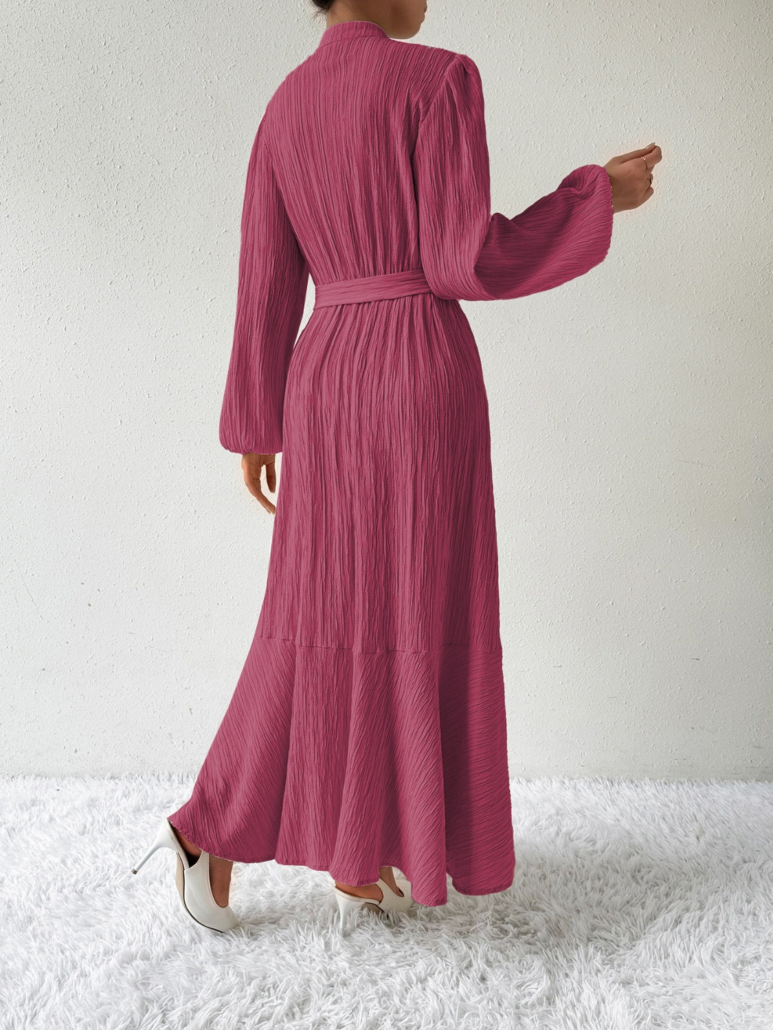 MAUREEN | Dress with Long Sleeves and Waist Accent