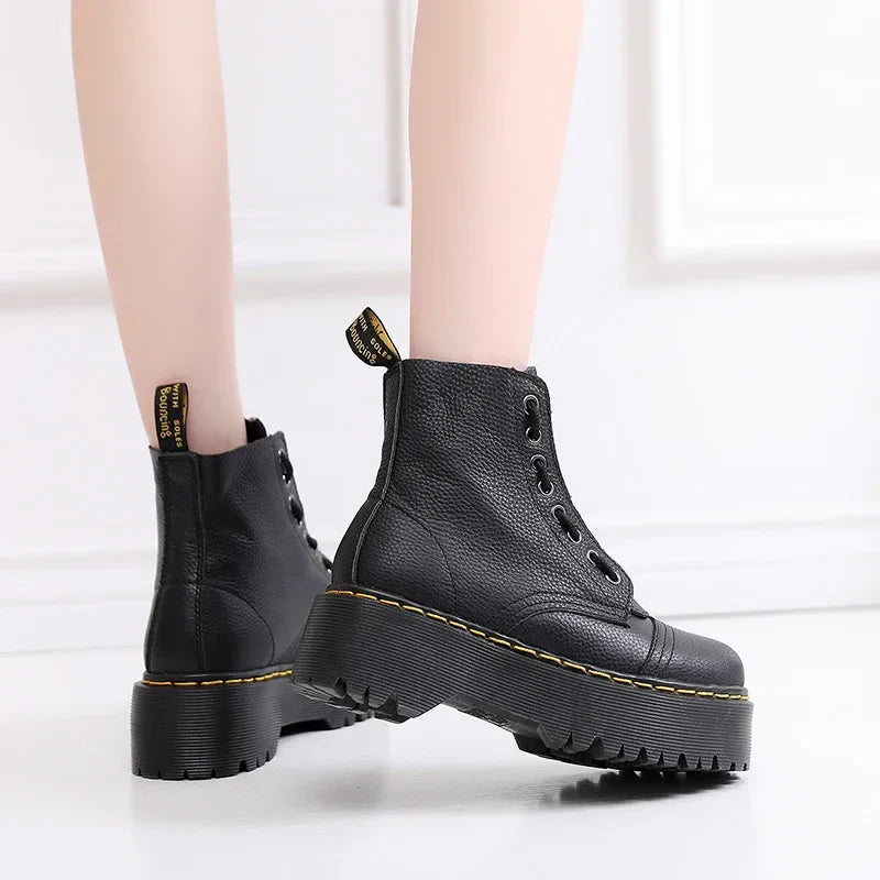 Lara Platform Boots | High-Quality PU Leather, Comfortable and Stylish