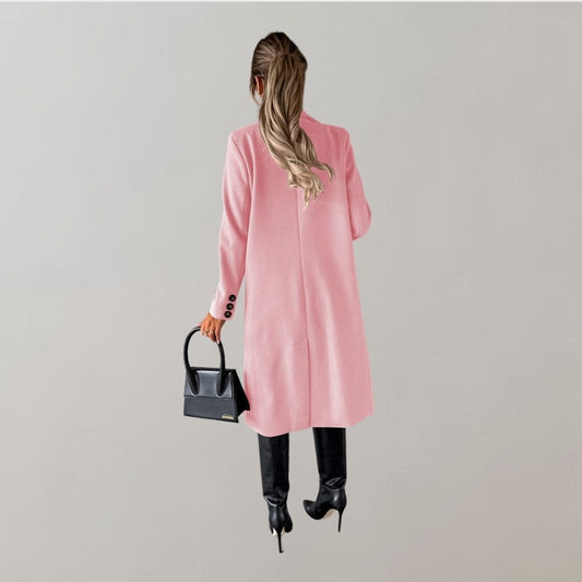Elegant women's coat made of soft fabric | Timeless and comfortable design