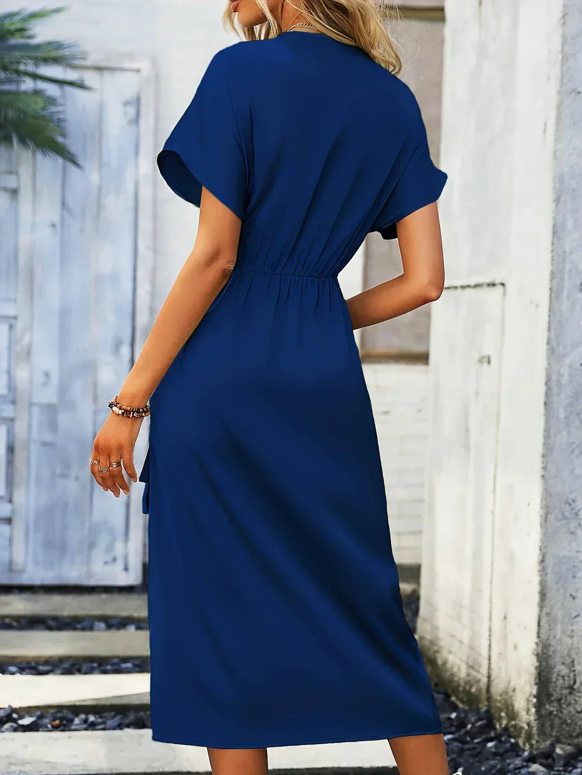 ALISSIA | Elegant wrap dress with refined details