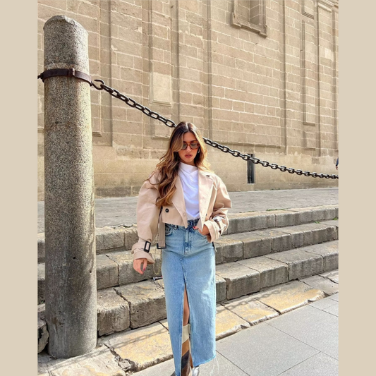 Stylish Short Women's Trench Coat | Timeless Jacket for Every Season