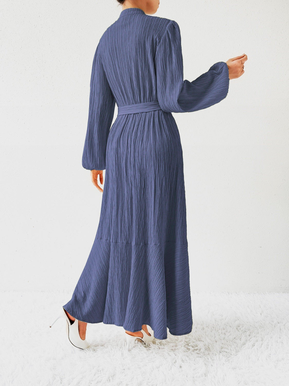 MAUREEN | Dress with Long Sleeves and Waist Accent