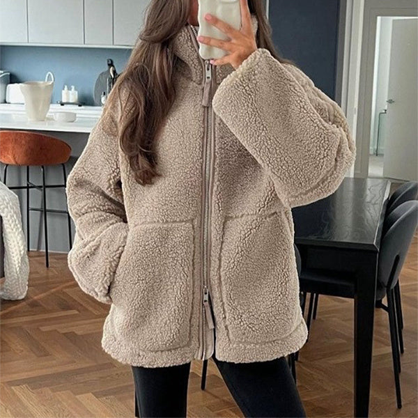 Oversized women's fleece jacket | Warm and soft winter coat made of wool blend