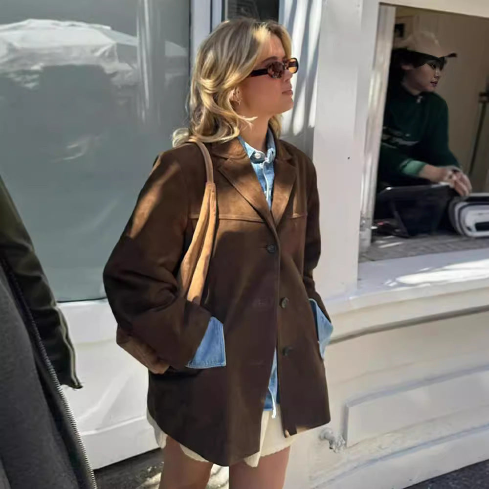 Sweden ladies trench coat with belt | Elegant coat for a stylish autumn look