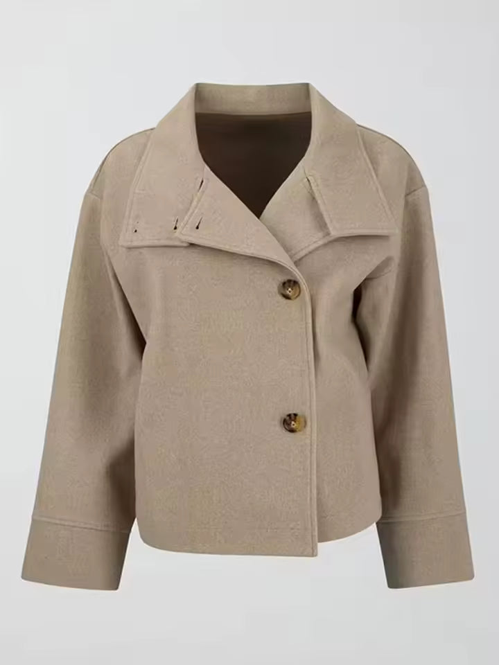 Short women's coat with double-breasted design | Elegant and versatile coat