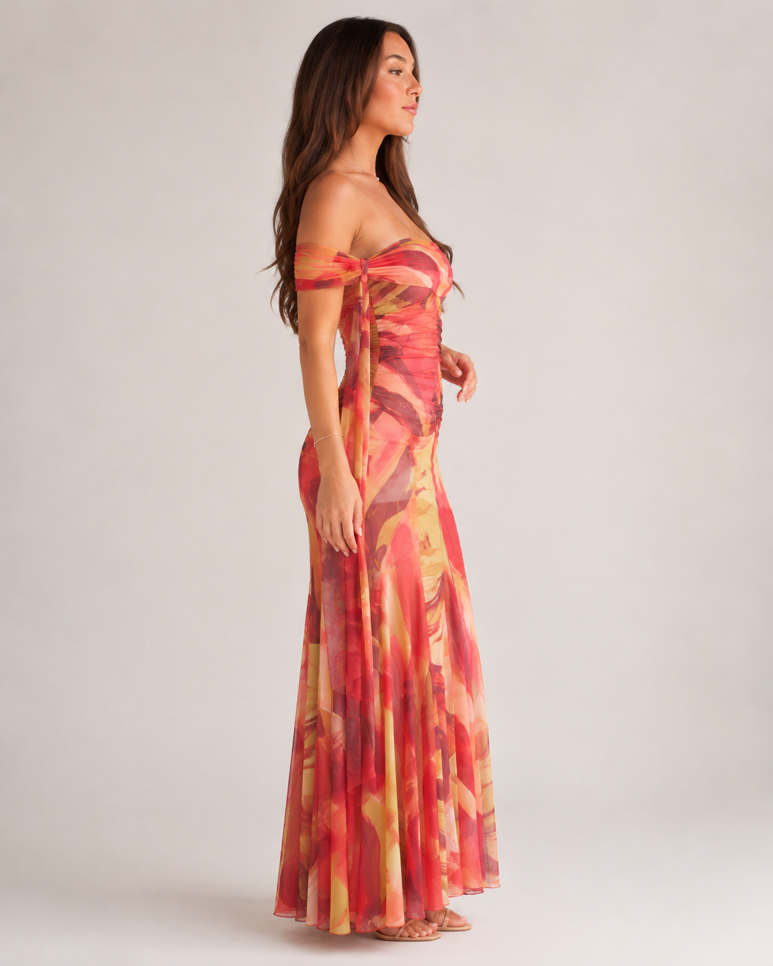 Babet Women's Maxi Dress | Knitted Fabric, Close-Fitting Silhouette, Vibrant Print 3