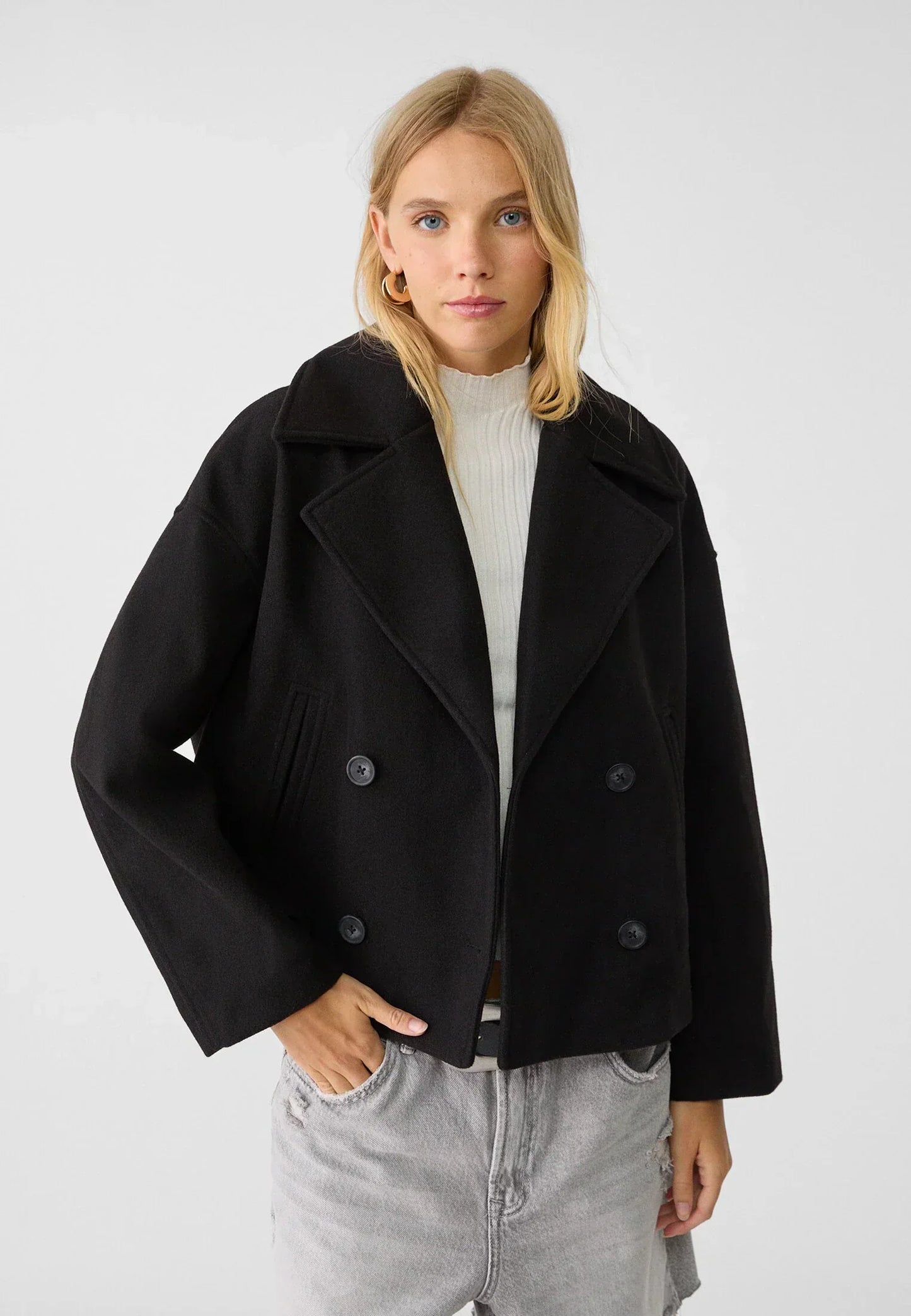 Chic short women's coat with double buttons | Cropped double-breasted coat
