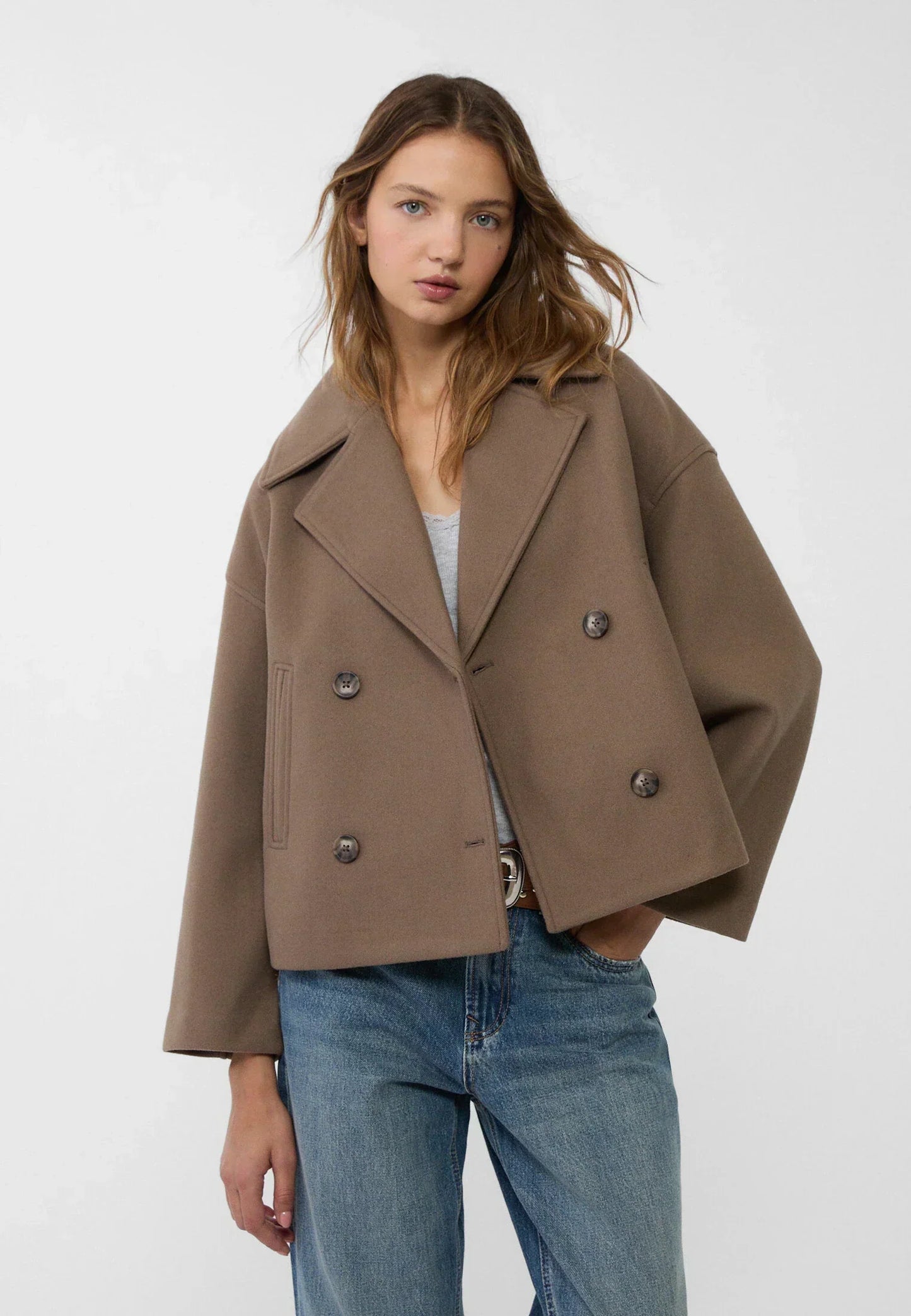 Chic short women's coat with double buttons | Cropped double-breasted coat