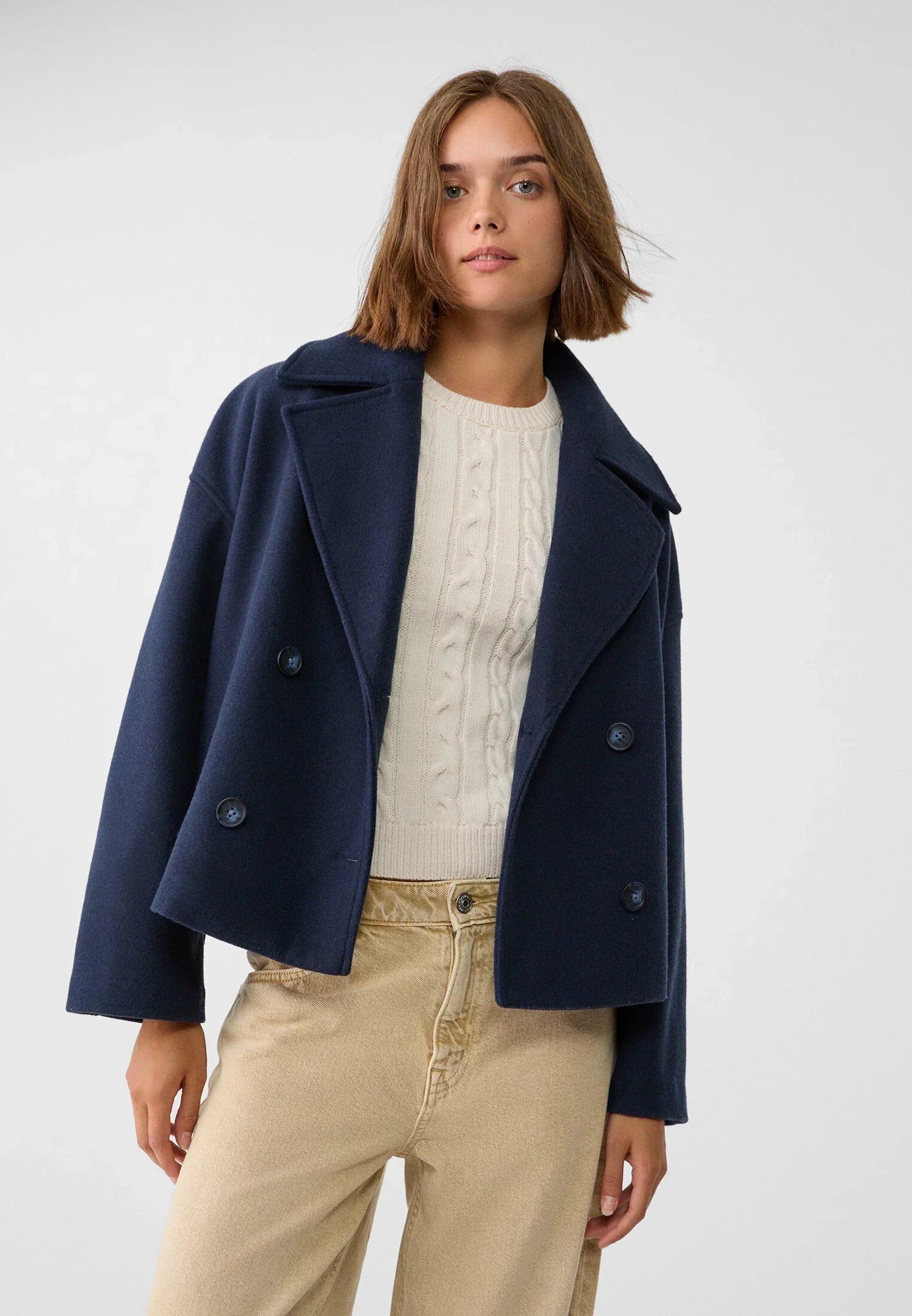 Chic short women's coat with double buttons | Cropped double-breasted coat