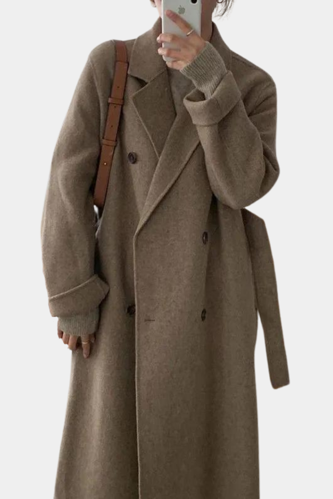 Elegant Long Winter Coat for Women with Double-Breasted Design and Ribbed Cuffs - Warm and Comfortable