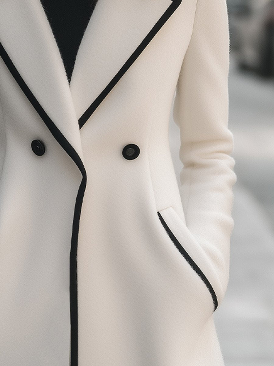 Elegant Long Winter Coat for Women with Black Details and Double Button Closure for Style and Comfort