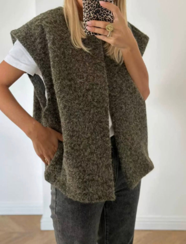 YANELA | Luxe Mohair Vest