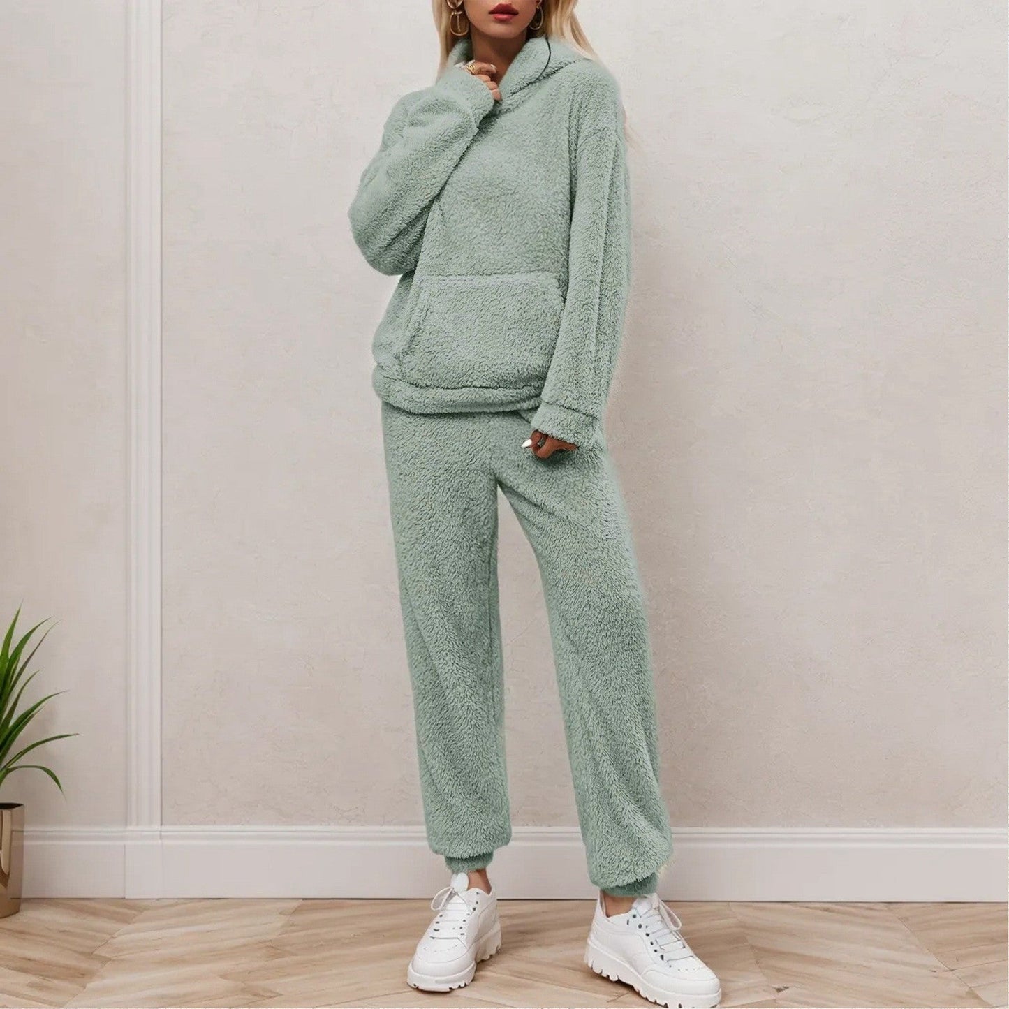 Hera Women's Leisure Suit | High-Quality Fleece, Cozy Winter Wear 1