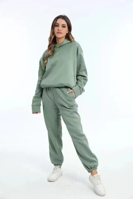 Holly Women's Hoodie & Sweatpants Set | Cozy Comfort 0