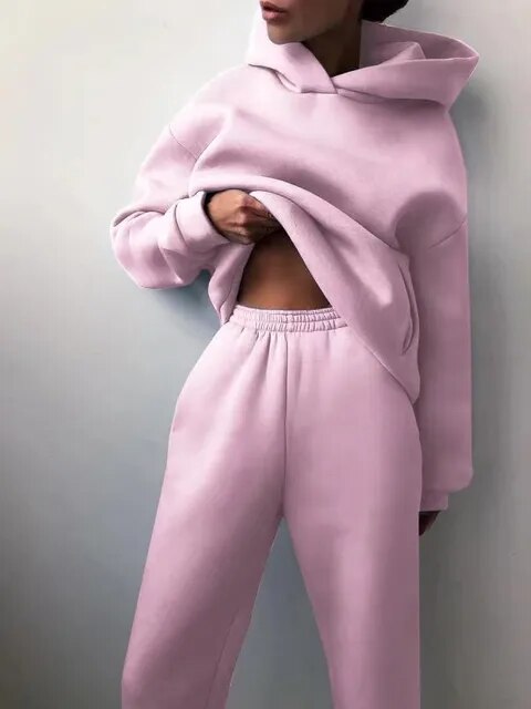 Holly Women's Hoodie & Sweatpants Set | Cozy Comfort 12