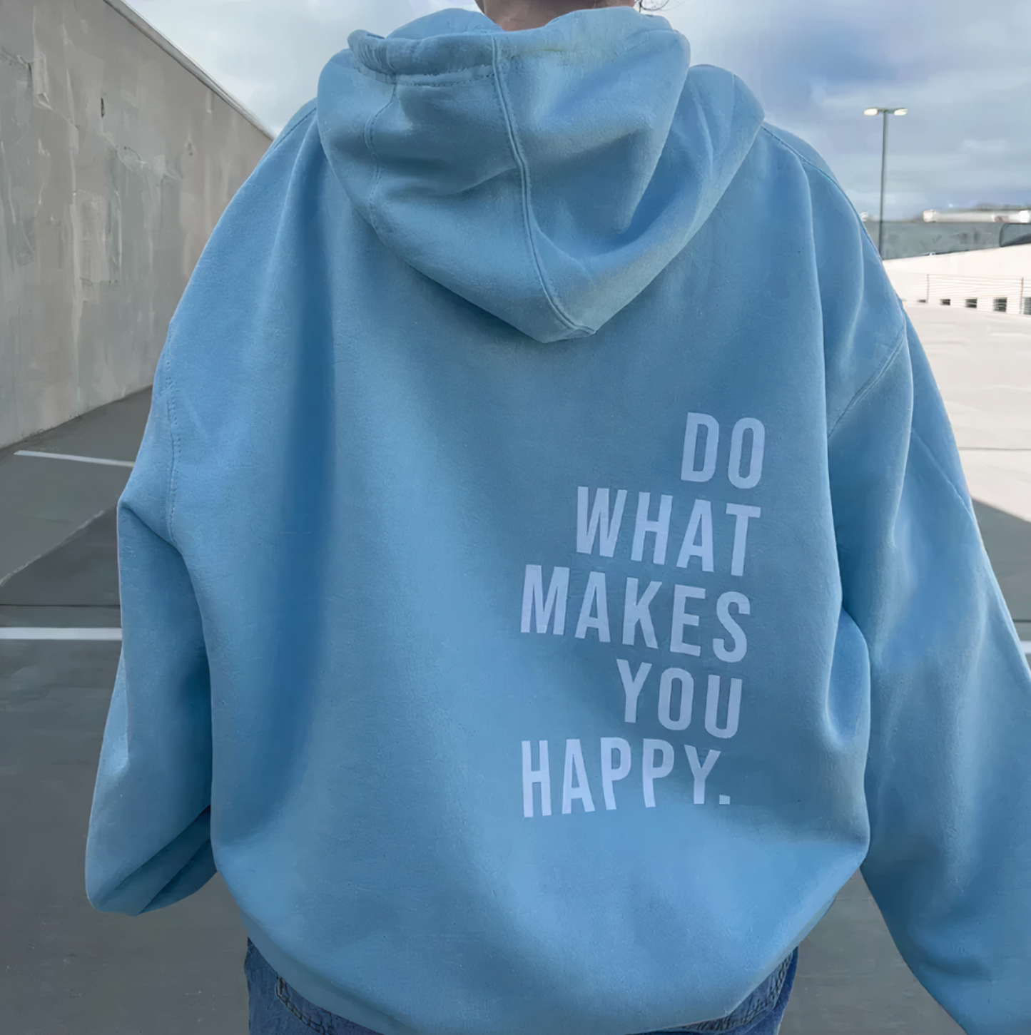 Holly Women's Hoodie | Trendy Urban Style 2