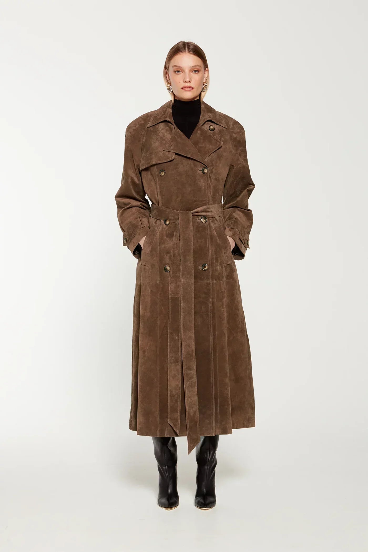 Sweden ladies trench coat with belt | Elegant coat for a stylish autumn look