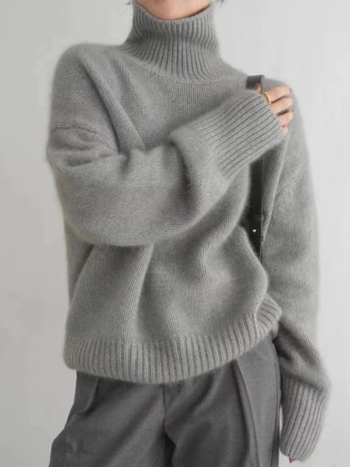 Kira Women's Turtleneck | 100% Cashmere, Timeless Design