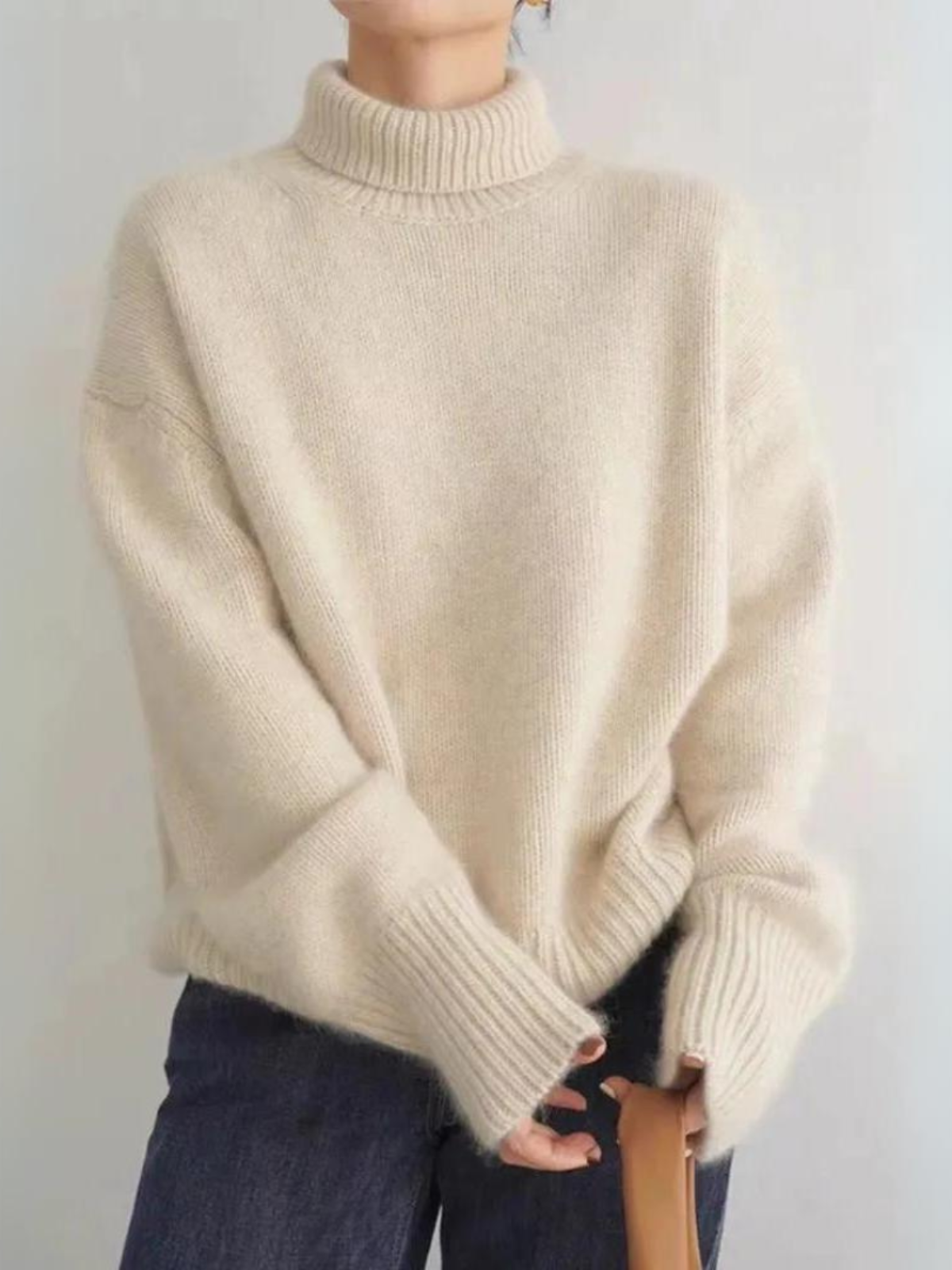Kira Women's Turtleneck | 100% Cashmere, Timeless Design