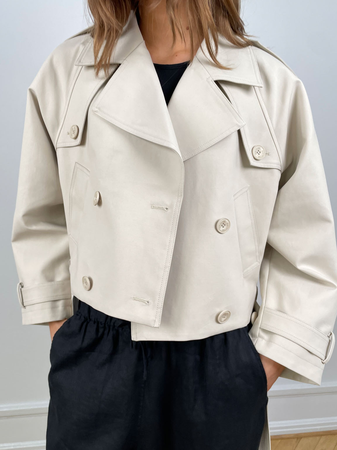 Kira Women's Trench Coat | Short Lightweight, Elegant Fit in Green