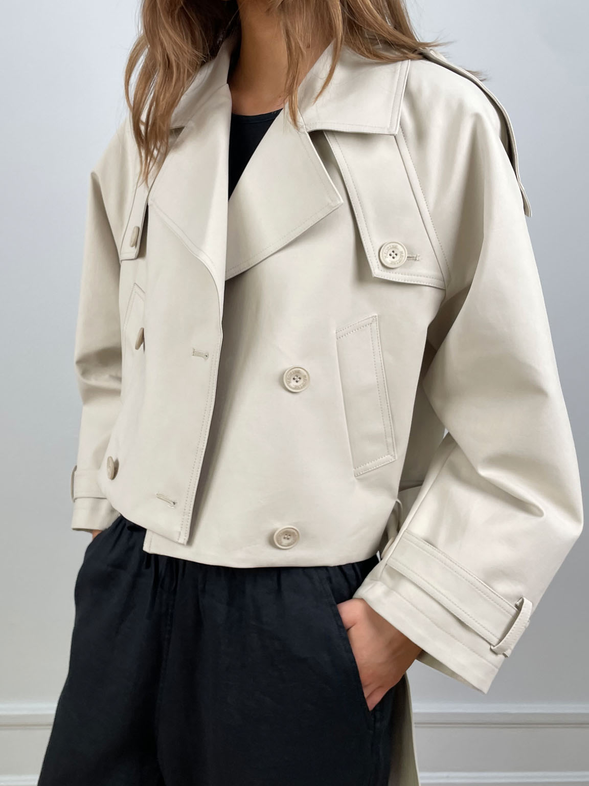 Kira Women's Trench Coat | Short Lightweight, Elegant Fit in Green