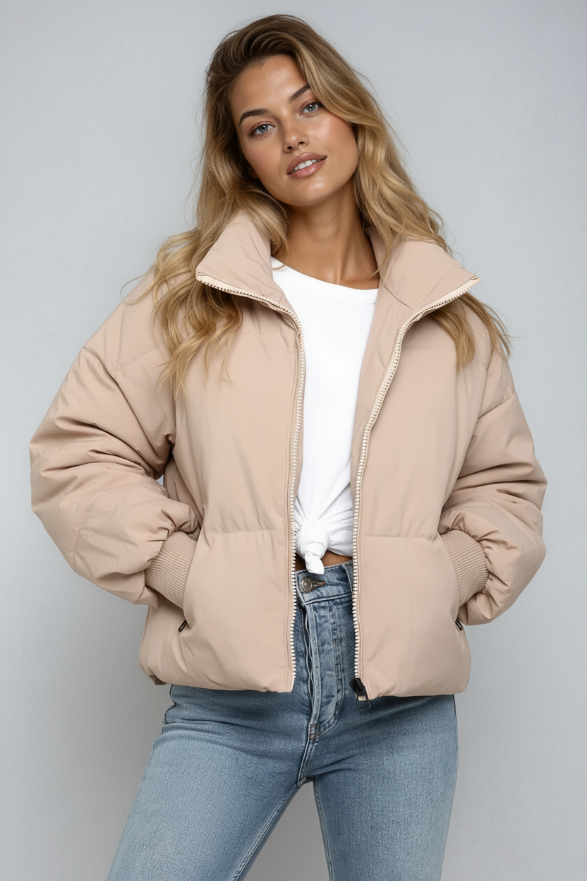 Short Quilted Women's Jacket with High Collar and Zipper – Trendy Puffer Jacket for Winter and Autumn