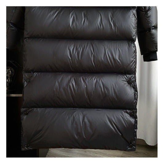 Long Quilted Women's Winter Coat with Adjustable Hood and Functional Pockets for Maximum Warmth