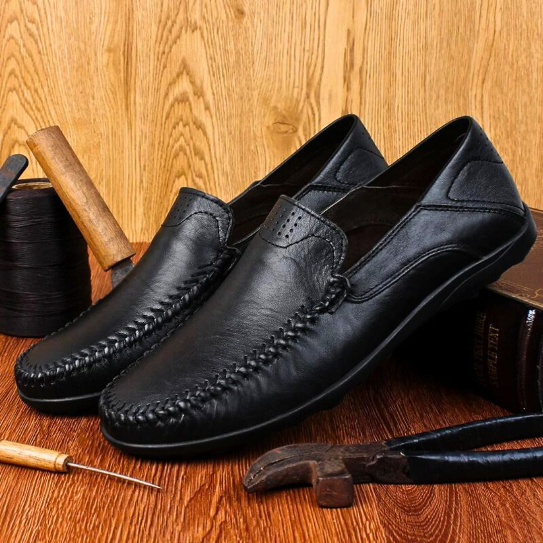 Loren Men's Loafers | Lightweight Black Leather, Casual Comfort
