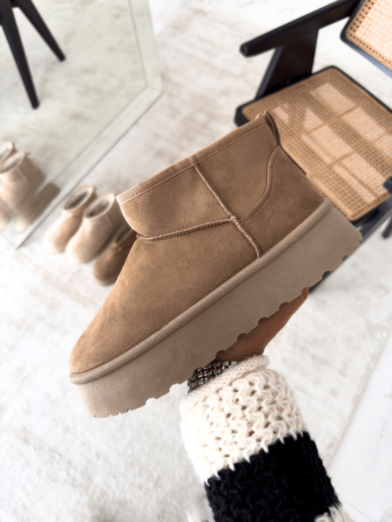 Mira Women's Winter Boots | Soft Insulating Material