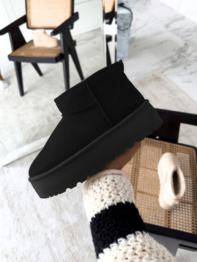 Mira Women's Winter Boots | Soft Insulating Material