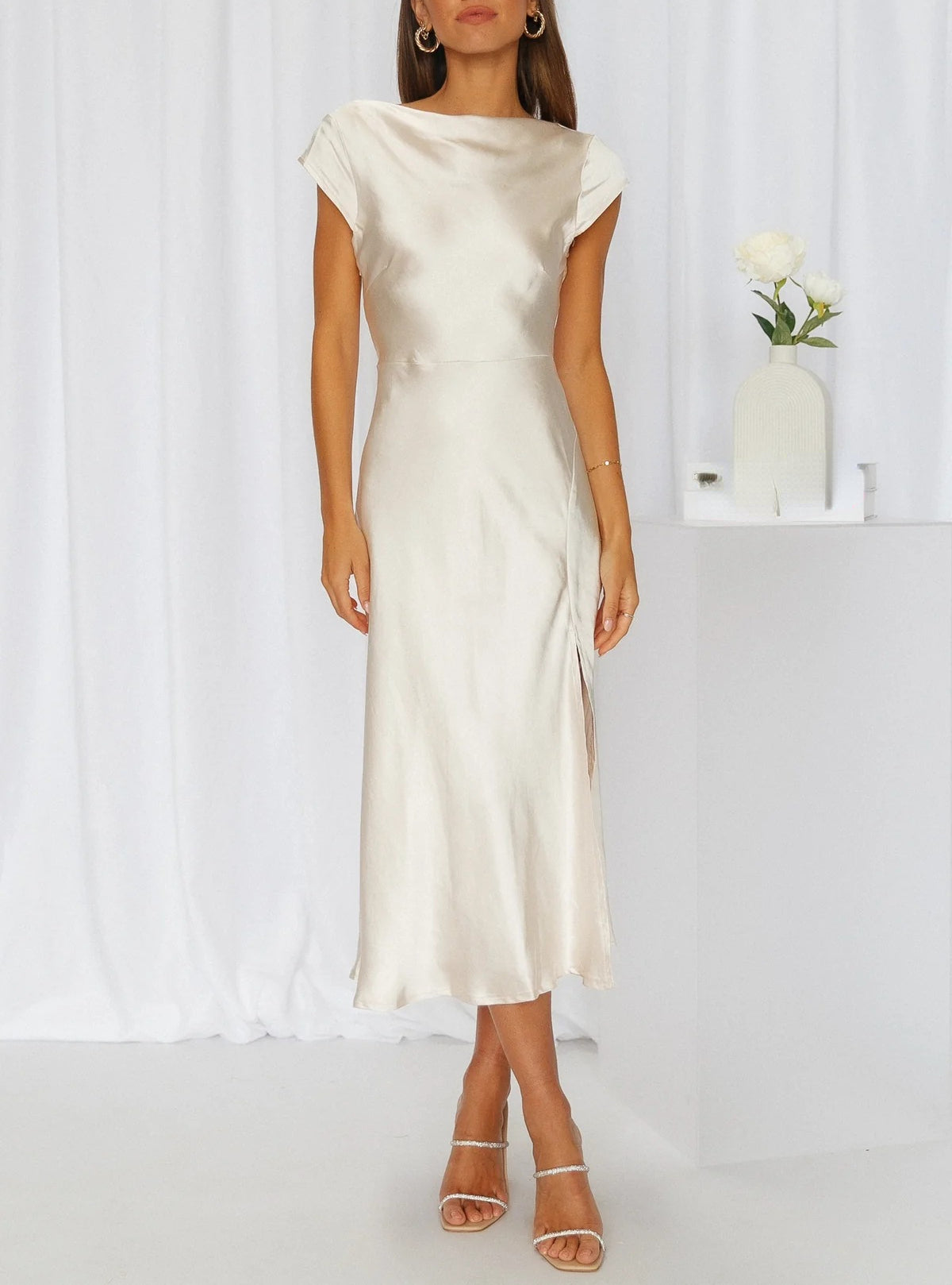 SORAYA | Silky Soft Wedding Dress with Elegant Shine