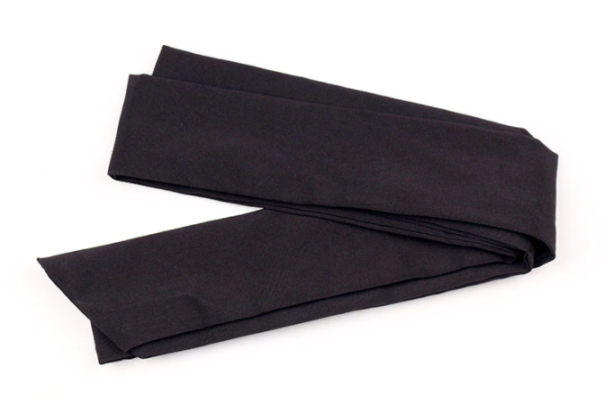 ISALINE | Minimalist Jumpsuit with Elegant Button Closure
