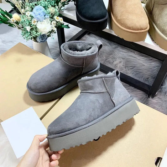 Snow Women Snowboots | Real Sheepskin, Comfortable and Trendy
