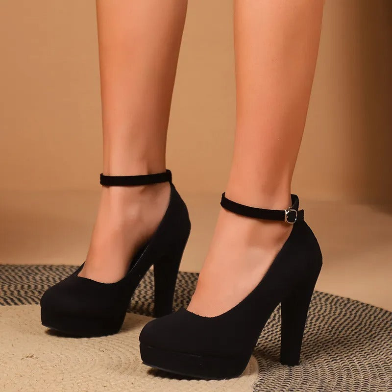 Sophie Women's Heels | Elegant Black Pumps with Platform Sole