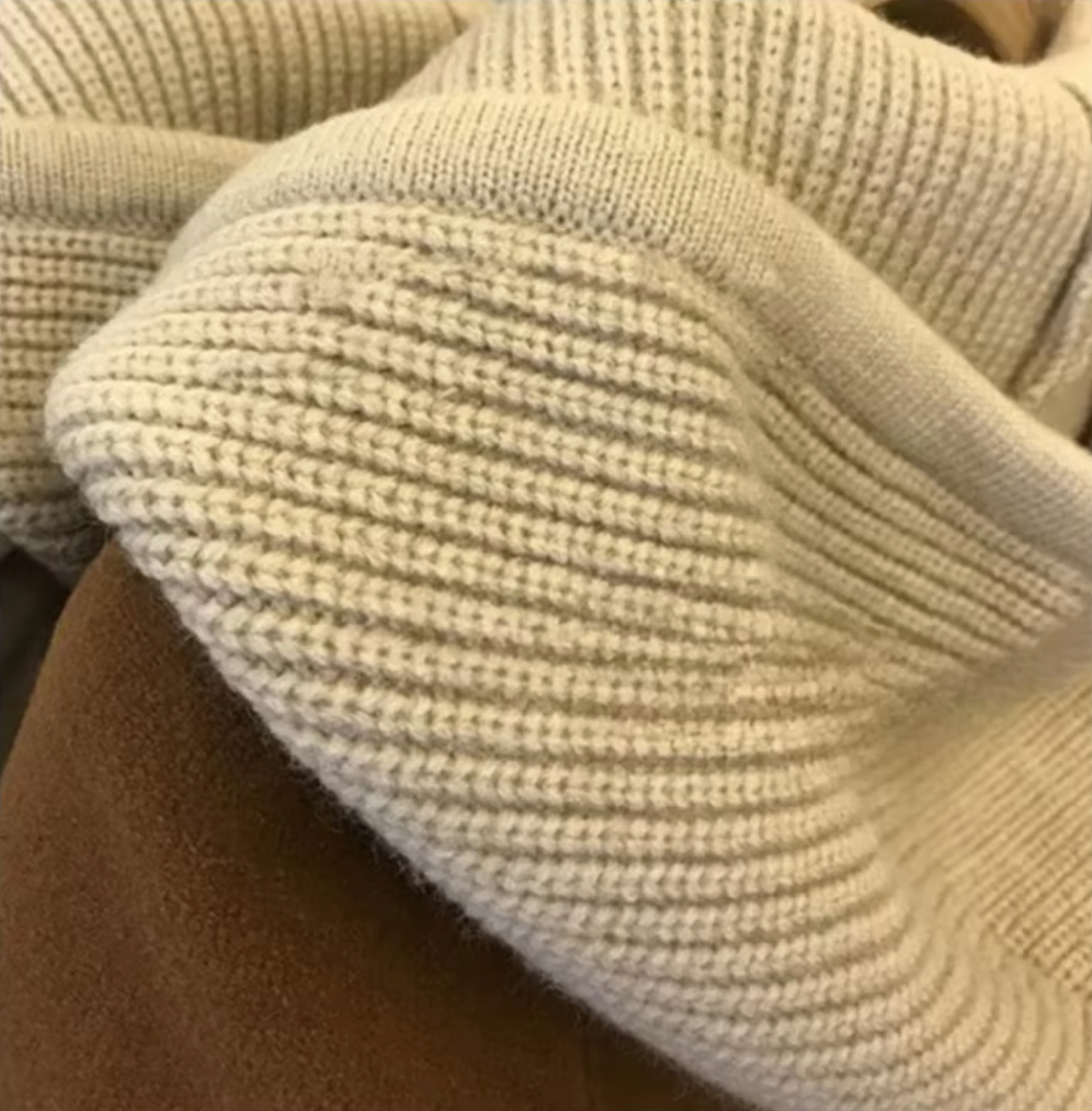 Tara Women's Hooded Jacket | Premium Wool, Elegant Design 3