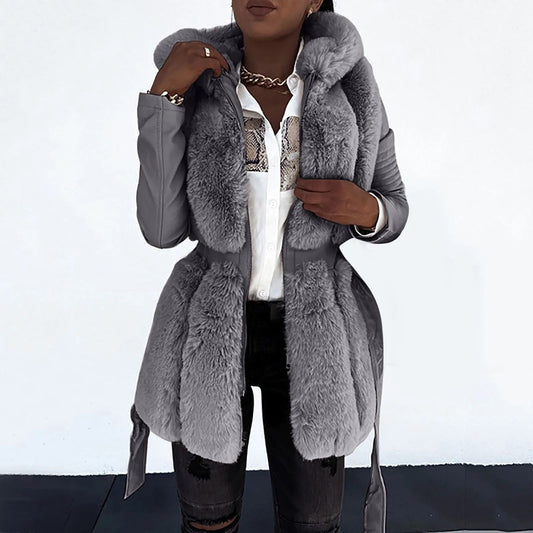 Wolff Leather Women's Jacket | Vegan Leather with Faux Fur Collar, Stylish and Comfortable