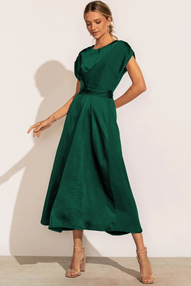 Elaria | Elegant Midi Evening Dress with Layered Sleeves